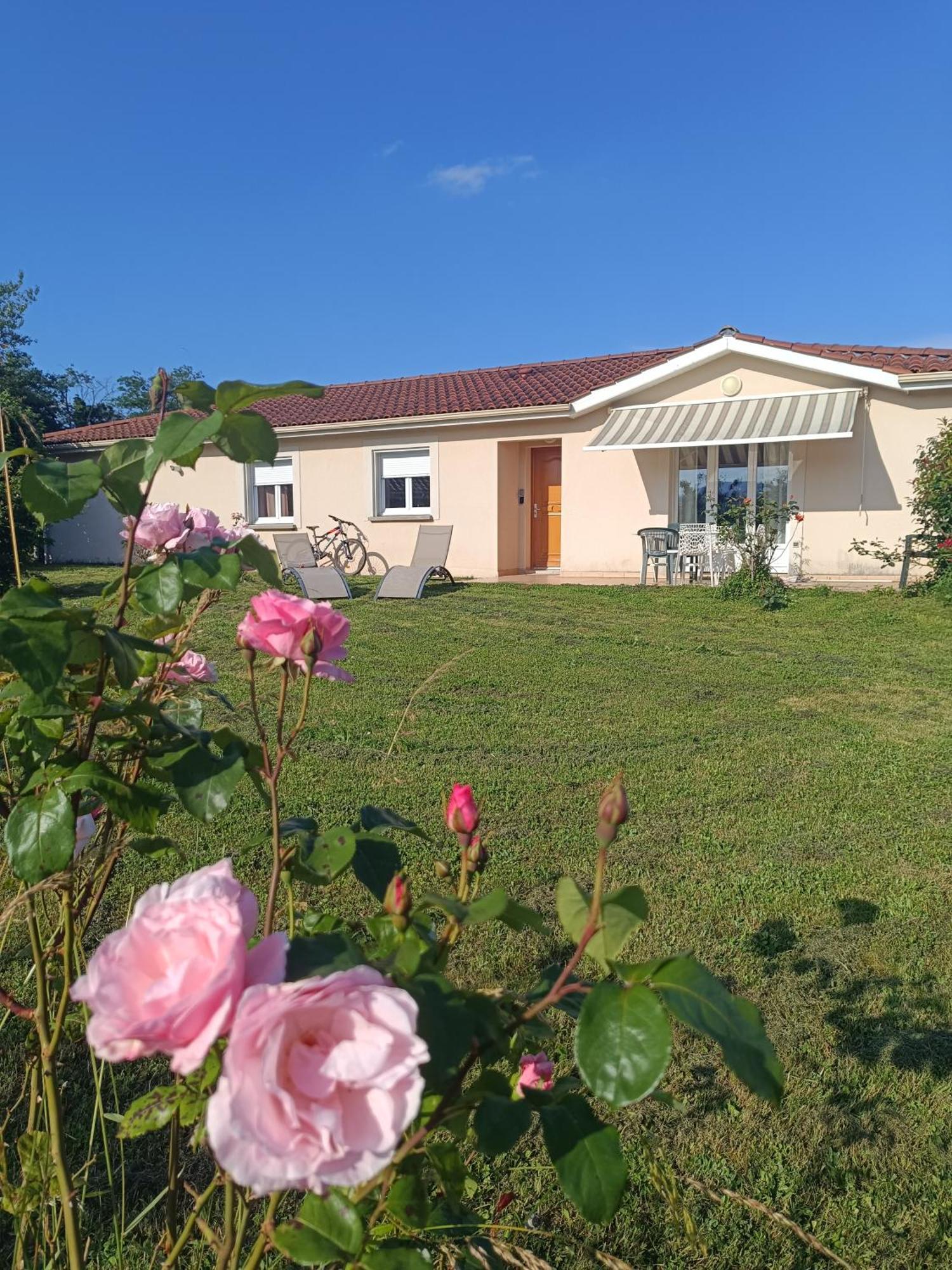Belle Maison Sur La Voie Verte, Macon-Cluny, 6 Personnes Charnay-lès-Mâcon Exterior foto